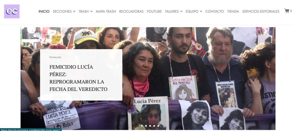 Screenshot of the Escritura Cronica website