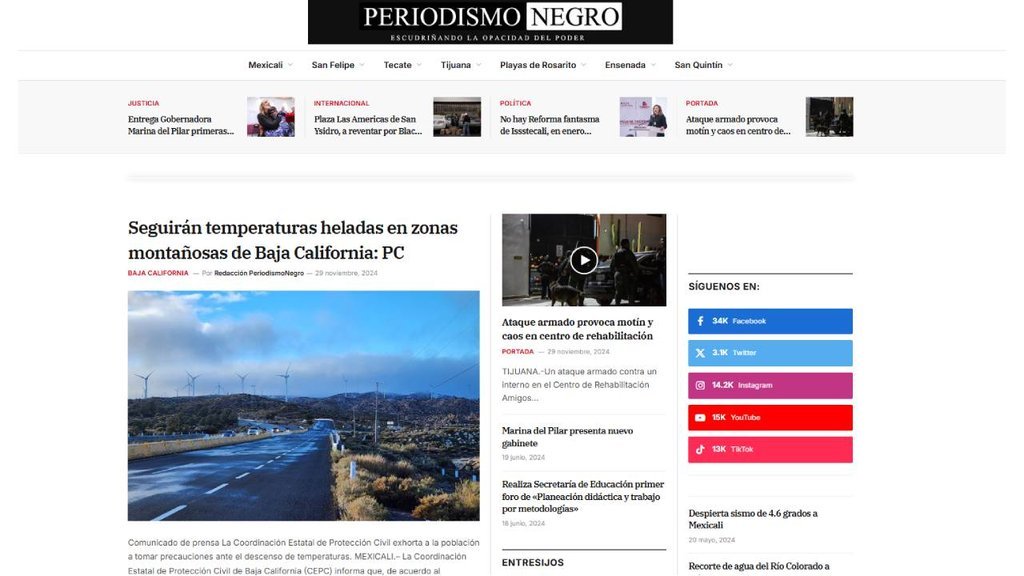 Screenshot of the Periodismo Negro | Escudrinando La Opacidad Del Poder website