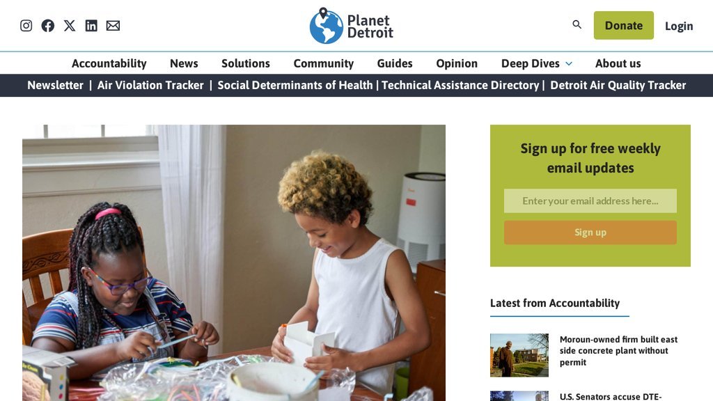 Screenshot of the Planet Detroit website