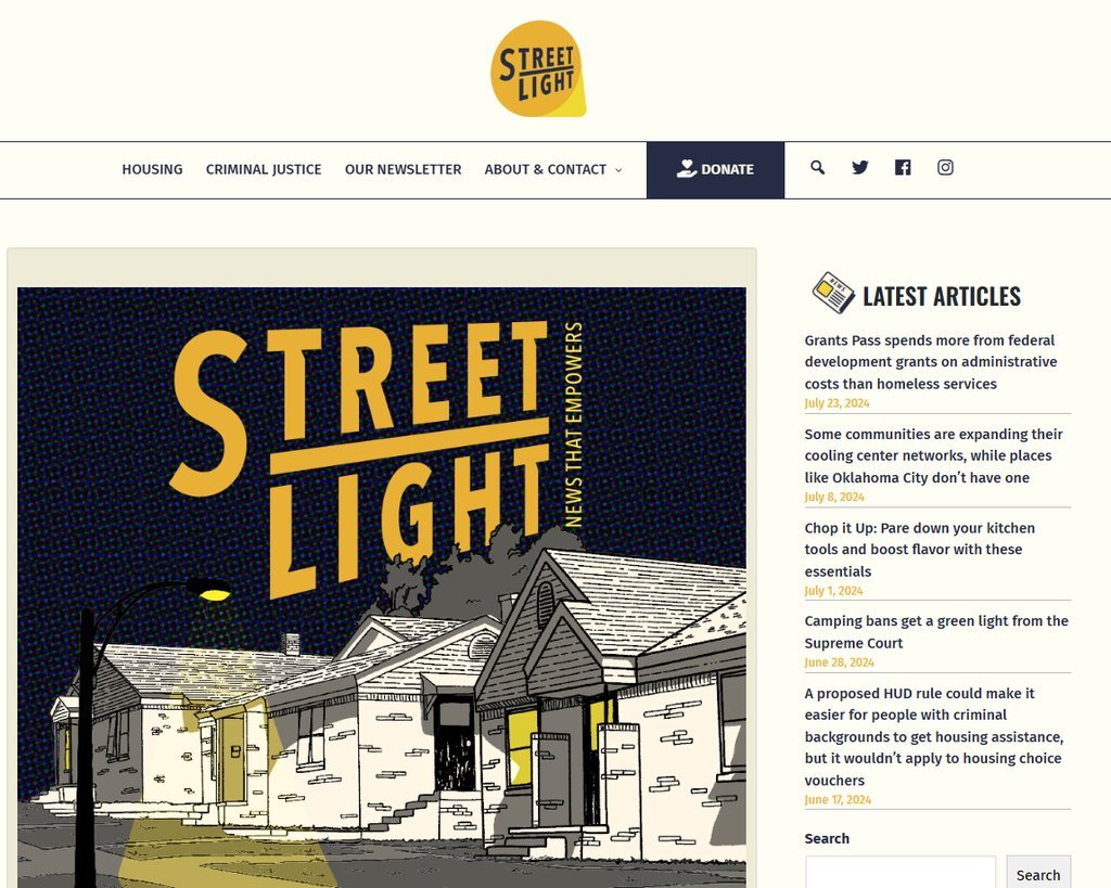 Screenshot of the Streetlight News website