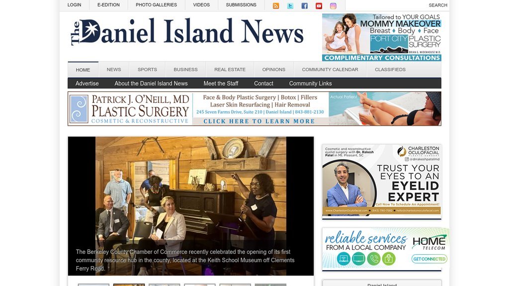 Screenshot of the The Daniel Island News website