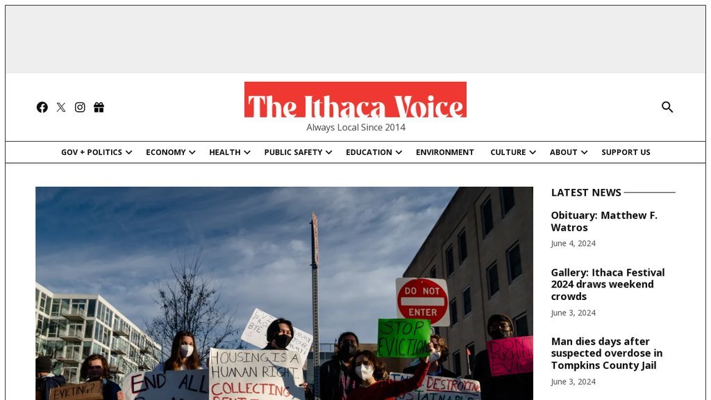 Screenshot of the The Ithaca Voice website