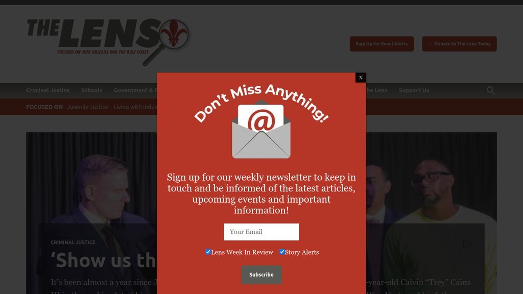 Screenshot of the The Lens website